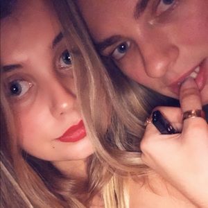 Meet your Posher, Anne